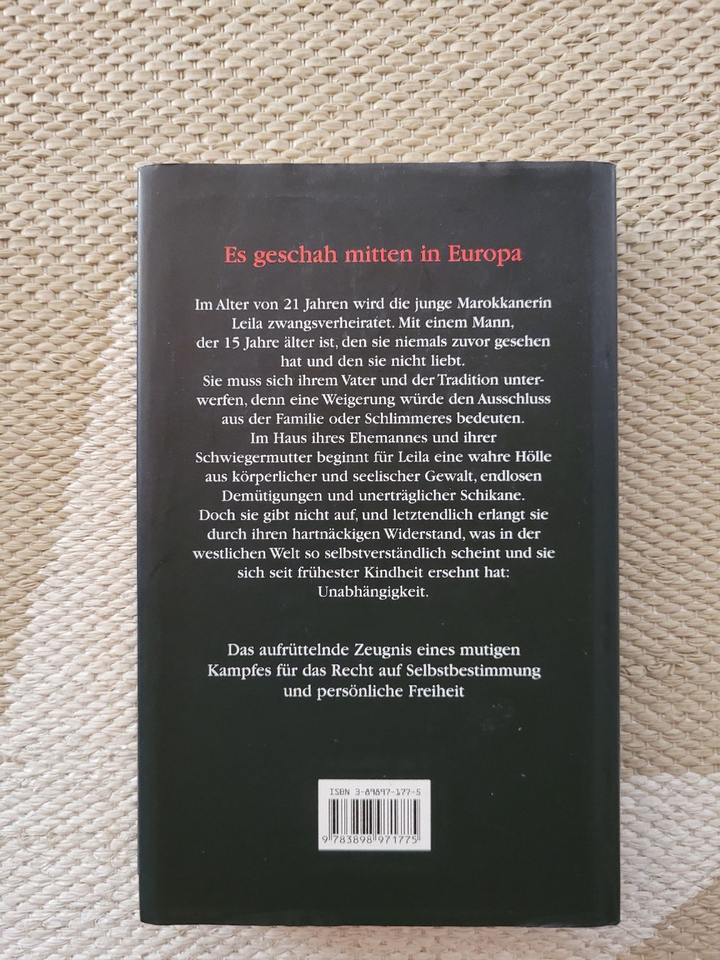 Bücher: Leila - Zur Ehe gezwungen – Gebraucht aus Perlen von Safari_23 1