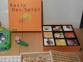 DIV. SPIELE TEILWEISE WERTVOLLE FÜR SAMMLER, SEHR  ALT
