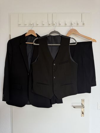 Herren Anzug H&M schwarz Grösse EUR 48 & 50, 3-teilig