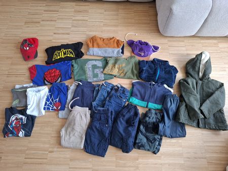 Kleiderpaket Jubgen Gr. 104