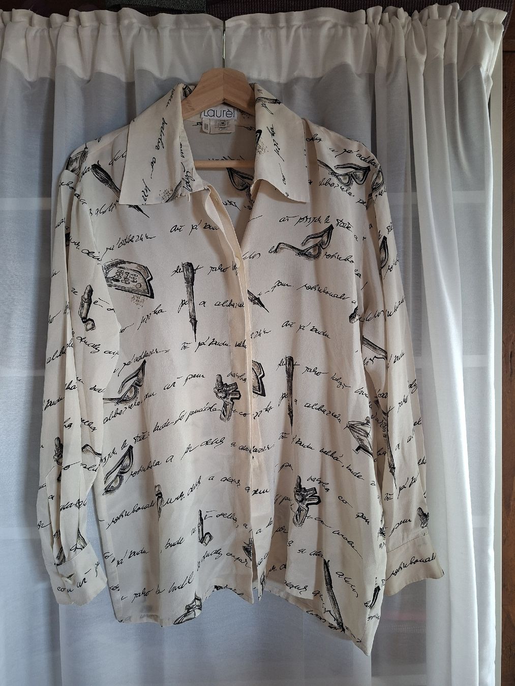 Camicette: Chemisier 100% soie Laurèl - Taille M – Usato da Lausanne venduto da Super-cerise