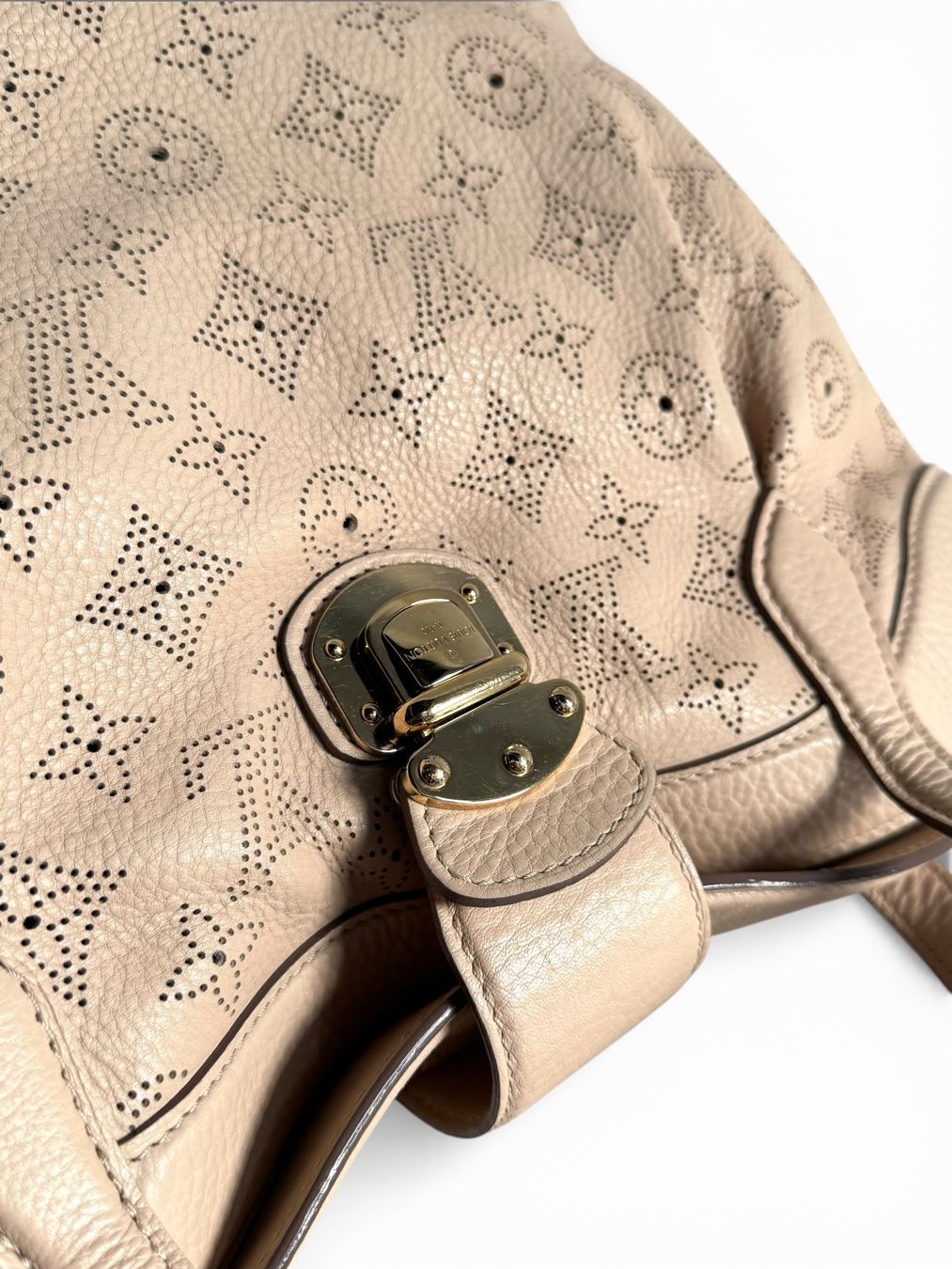 Louis Vuitton Borse da donna: LOUIS VUITTON Mahina Cirrus PM Tasche – Usato da Kriens venduto da hannaandkiko 5
