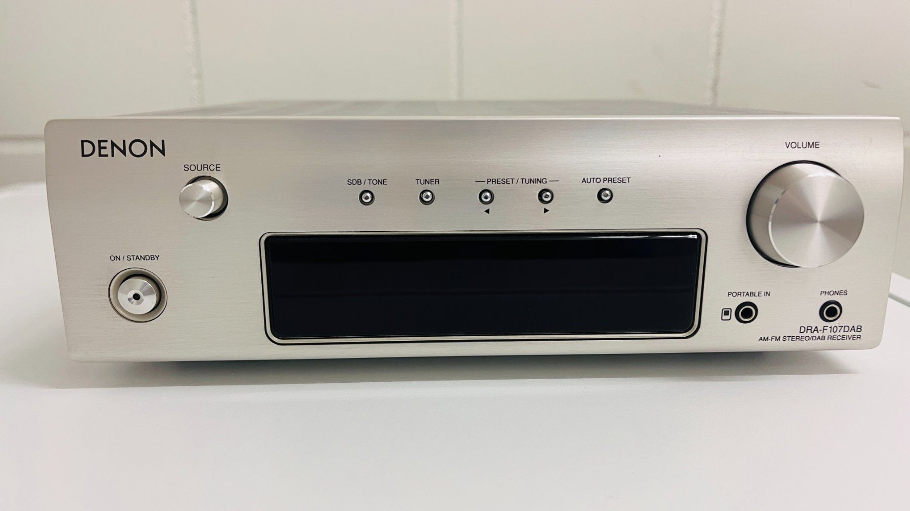 Denon Ricevitori: Stereo Receiver Denon – Usato da Therwil venduto da solong