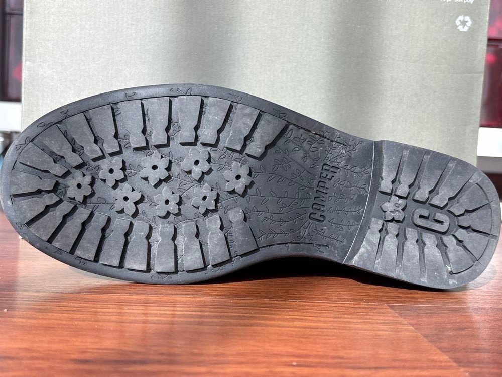 Camper Chaussures hommes: Chaussures Camper noires T. 40 – D'occasion à Villars-sur-Glâne par Magdaka 2