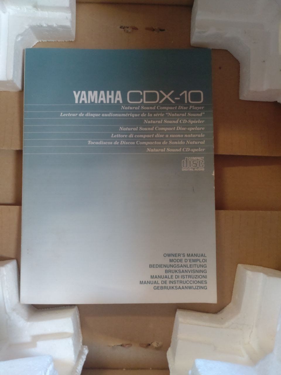 Yamaha Sistemi audio & multimediali: CD-Player Yamaha CDX-10 schwarz gebraucht – Usato da Zürich venduto da lup_rbp6 4
