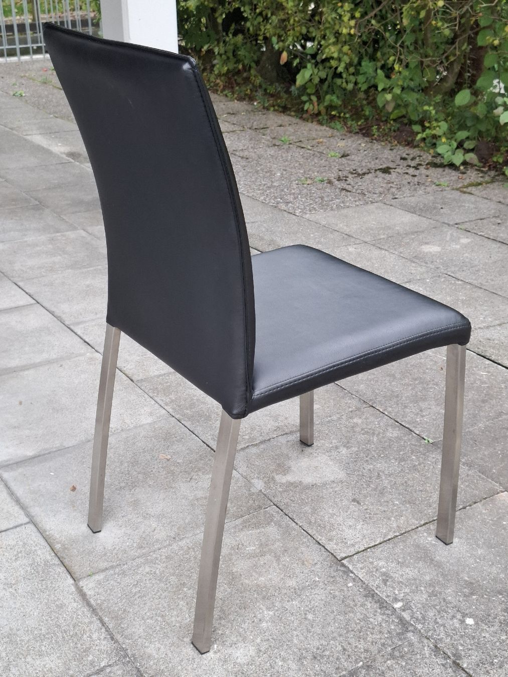 Stühle: Set mit 6 schwarzen Stühlen – Gebraucht aus Horw von Supervannie 6