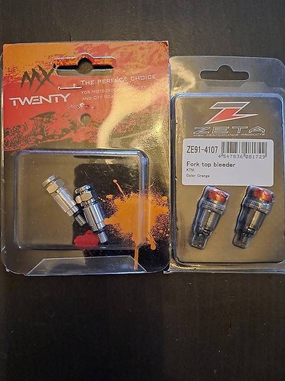 Modellismo RC: Motocross accessoires – Usato da Fribourg venduto da circul59 2