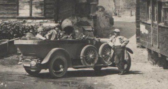 Cartoline postali: OSASCO TI 1925 mit Oldtimer-Auto – Usato da Rothrist venduto da Clanx 1