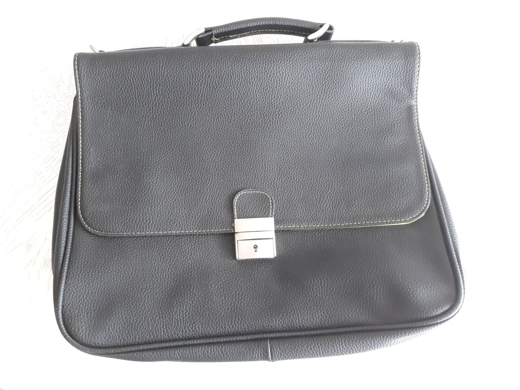 Koffer & Taschen: Aktentasche / Bürotasche / Arbeitstasche – Neu (gemäss Beschreibung) aus Urdorf von Jeani_
