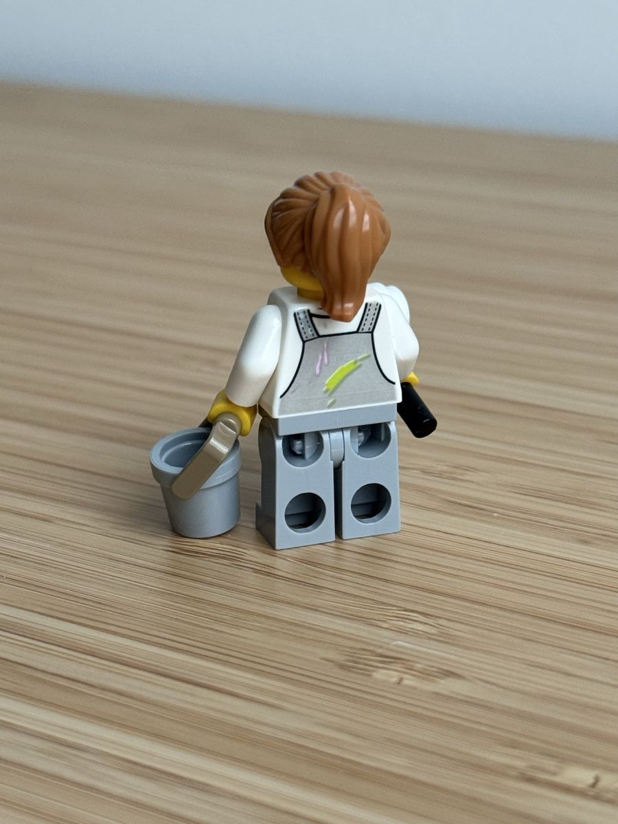 Lego Statuette: Lego Minifigur Malerin – Nuovo (secondo la descrizione) da Neuhausen am Rheinfall venduto da Laghi 2