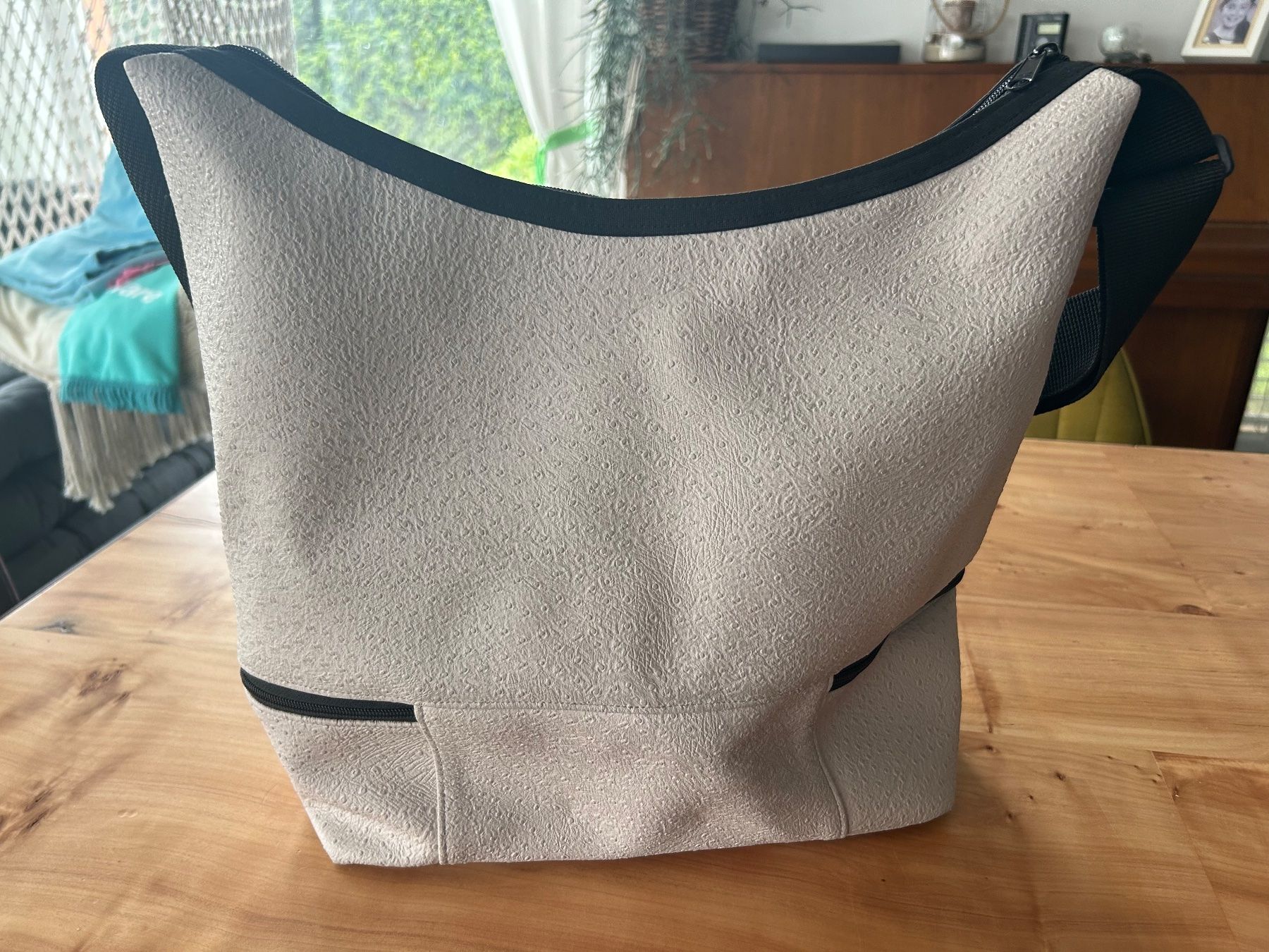 Taschen für Damen: Tasche Schultertasche beige Damen – Gebraucht aus Kaltbrunn von lagone1 1