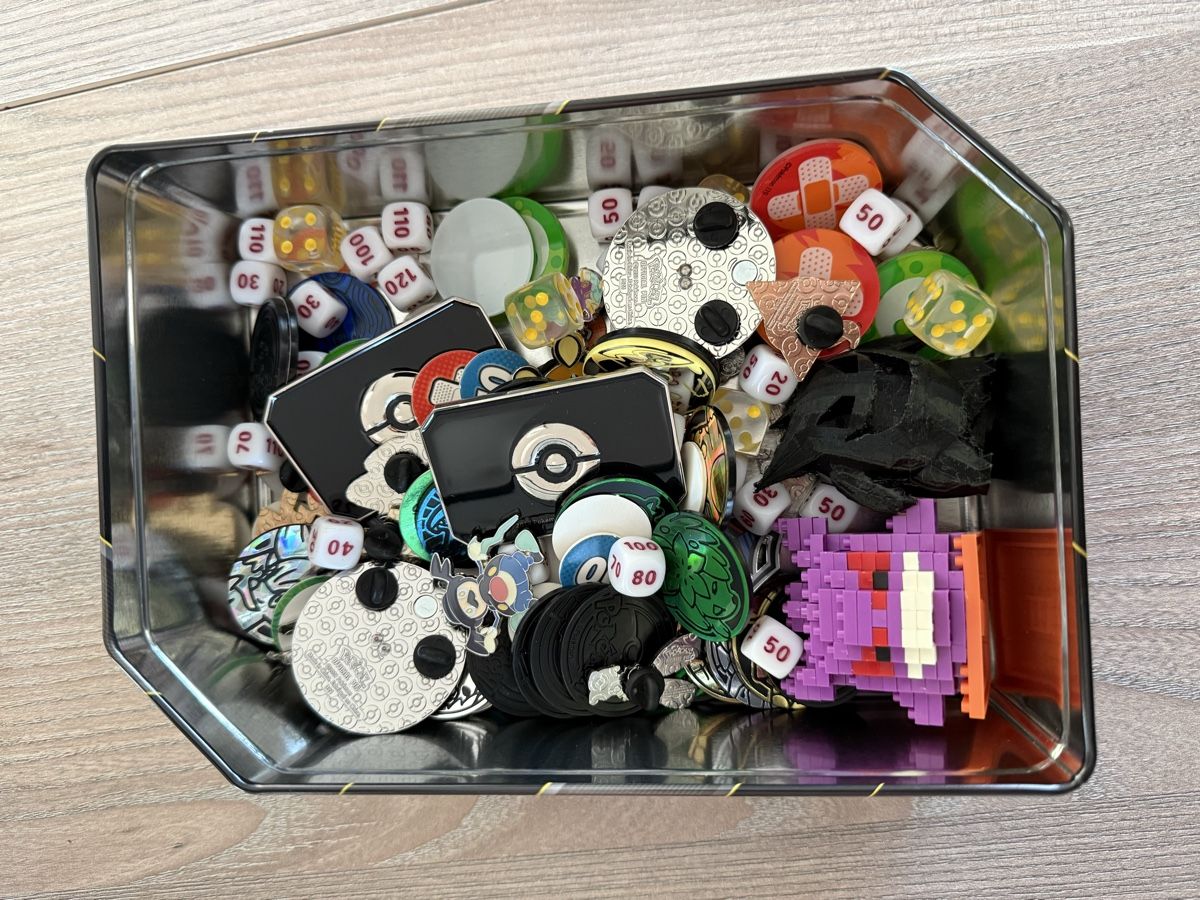 Pokémon Placchette & Badge: Pokemon Pinbox – Usato da eglisau venduto da schmied1992