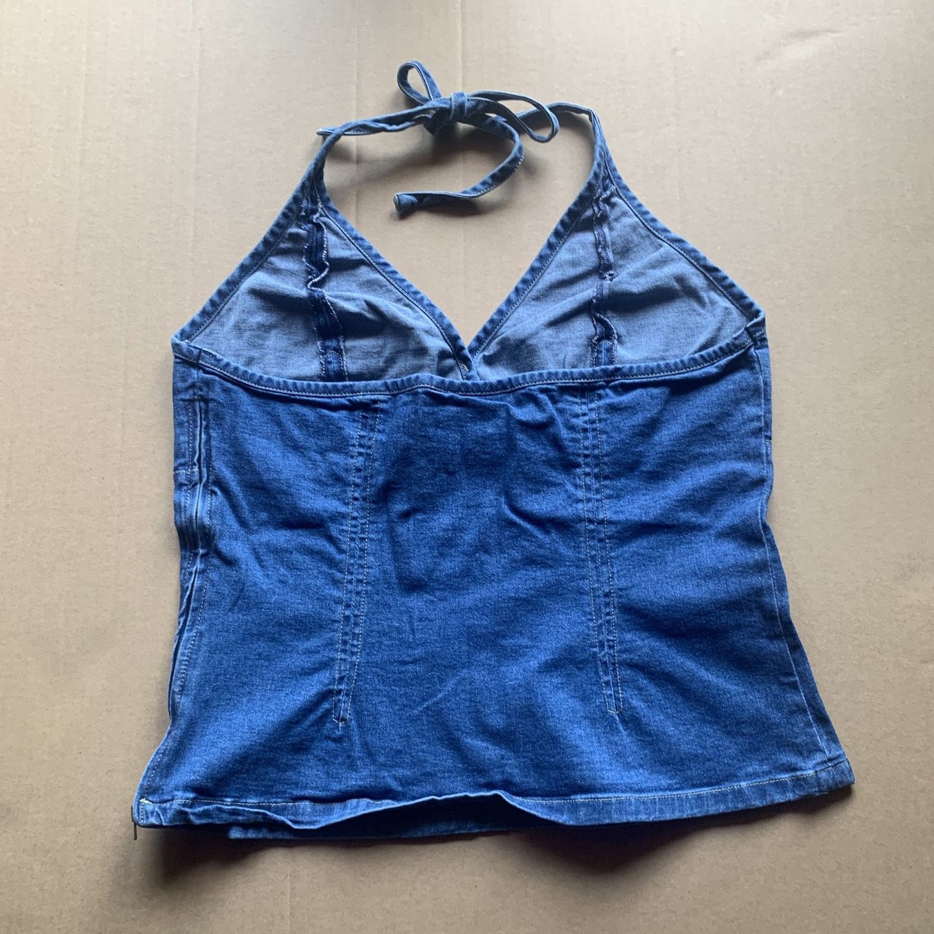 Top: Hennes Blaues Denim-Haltertop – Usato da Chalais venduto da Decoarts.art 2