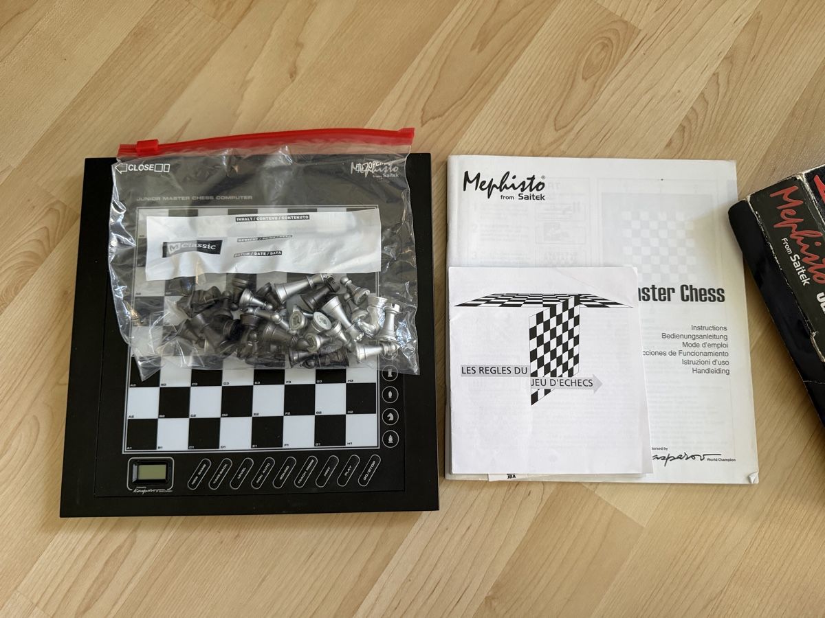 Giocattoli: Jeu d'échecs électronique Mephisto Junior Master – Usato da Boudry venduto da len_2lpk 2