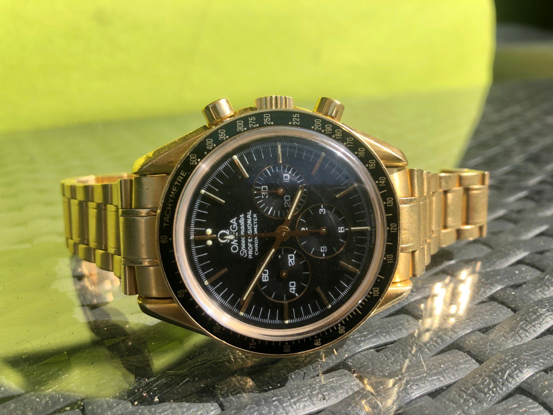 Omega Orologi: Omega Speedmaster Professional 18k Gold 250 Stk Chronometer – Usato da Itingen venduto da bubibu 4