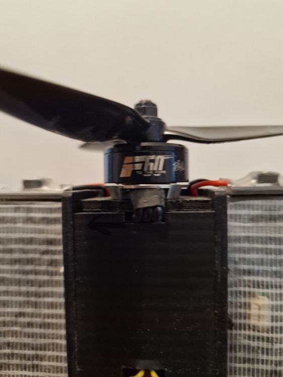 Modellismo RC: FPV Nurflügler Wing mit GPS und OSD – Usato da St. Gallen venduto da modellflug 3