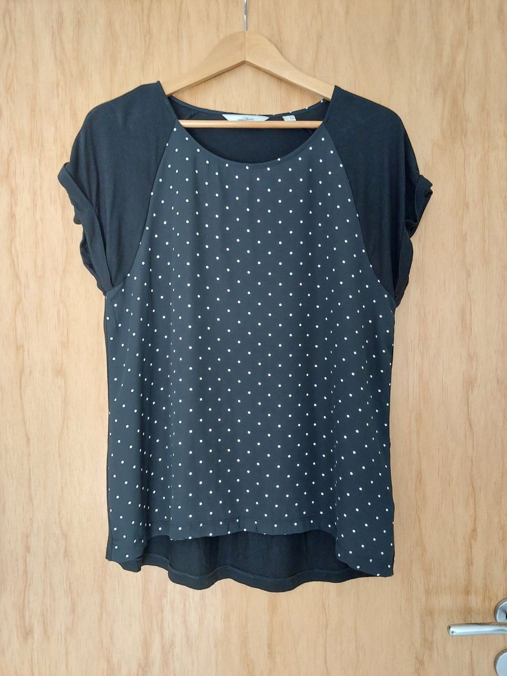T-Shirts: T'Shirt Gr 40/42 – Gebraucht aus Schmitten von JasiStern