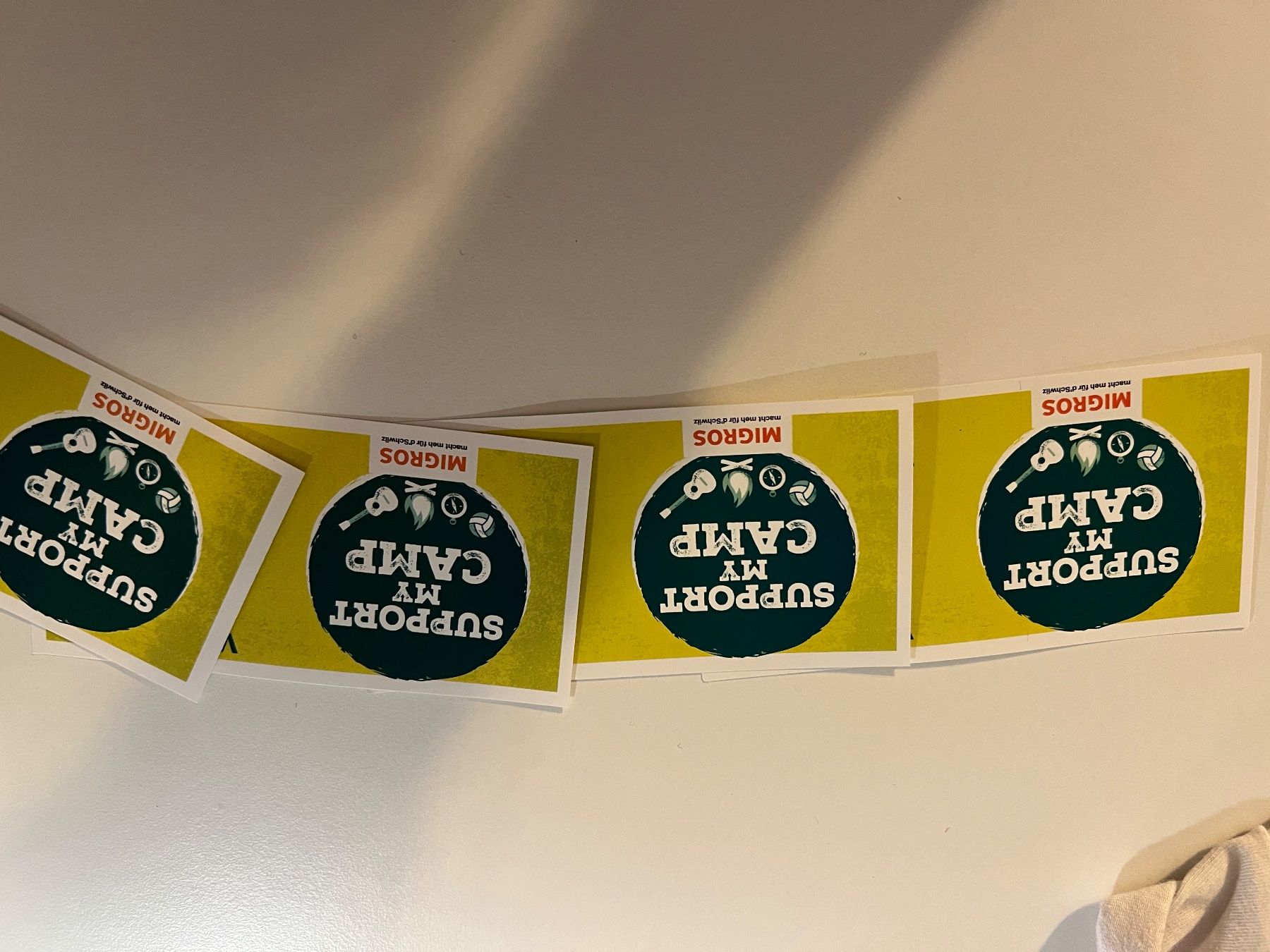 Migros Raccolte di bollini & punti: 4x Migros "support my camp" gutschein – Nuovo (secondo la descrizione) da Bern venduto da Sunshine.016