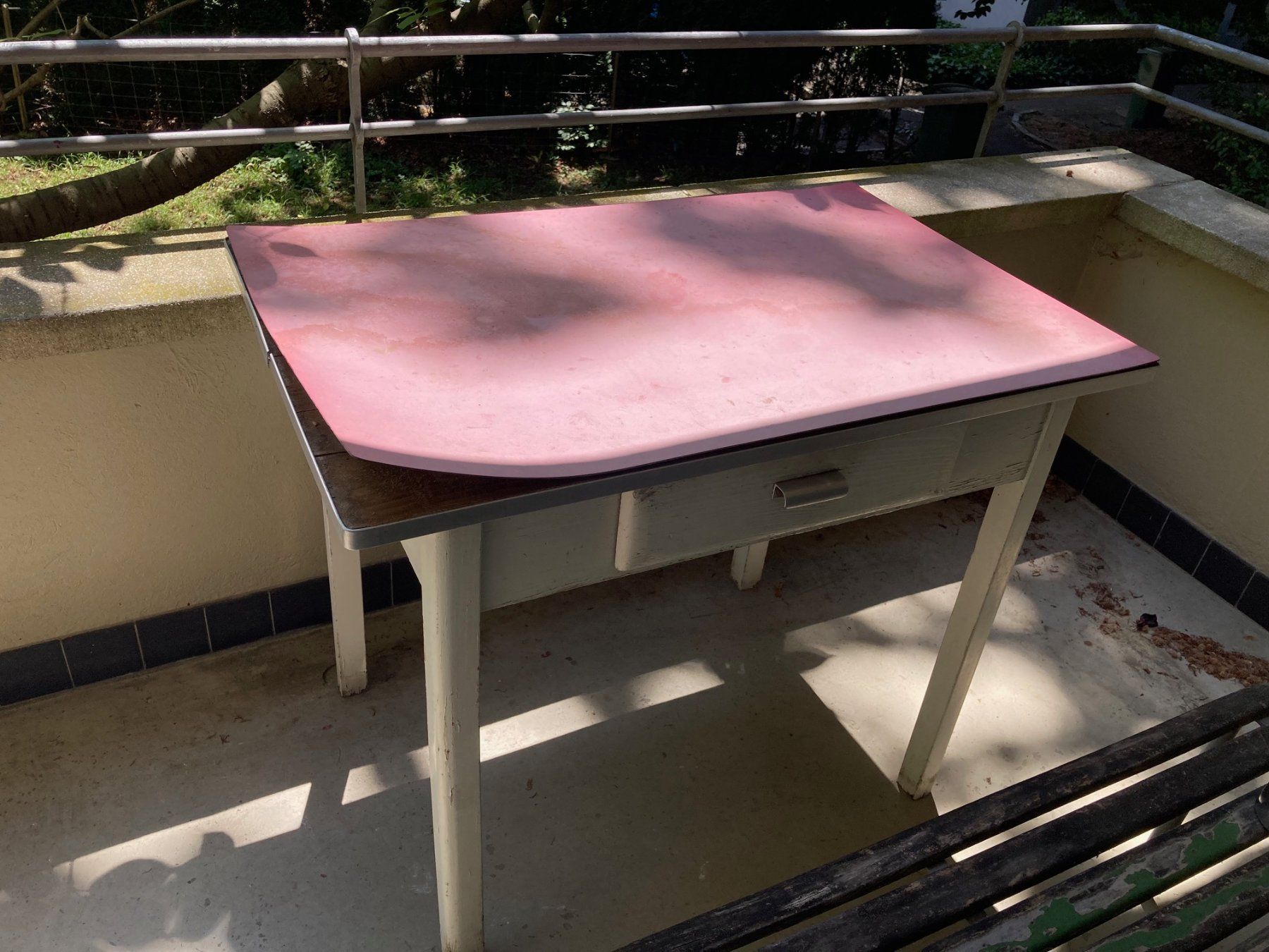Tables: Tisch 50er – D'occasion à Zürich par kuriman