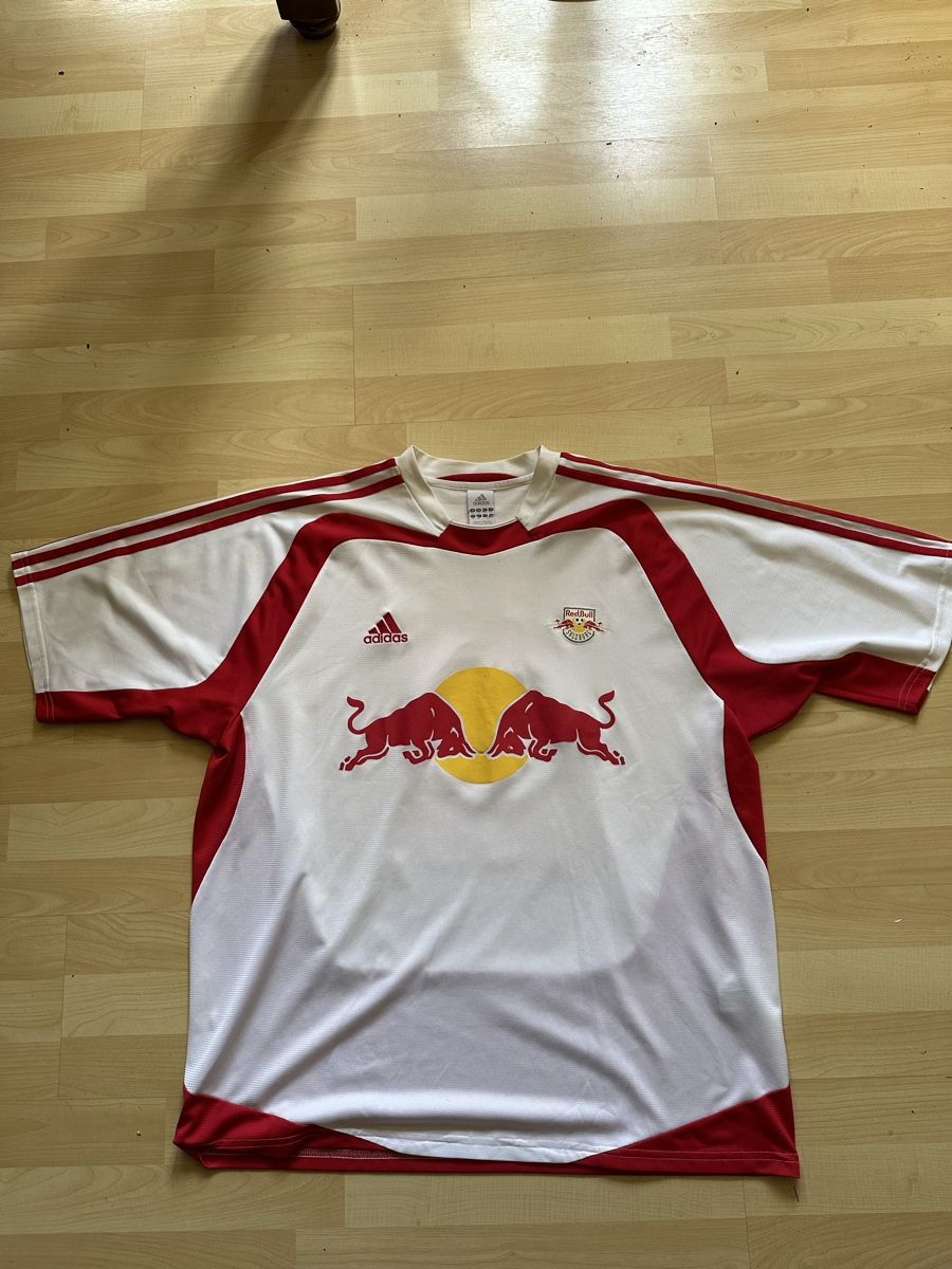 Adidas Canottiere & Pantaloni: Trikot RB Salzburg  – Nuovo (secondo la descrizione) da Schattenhalb venduto da Aggizu