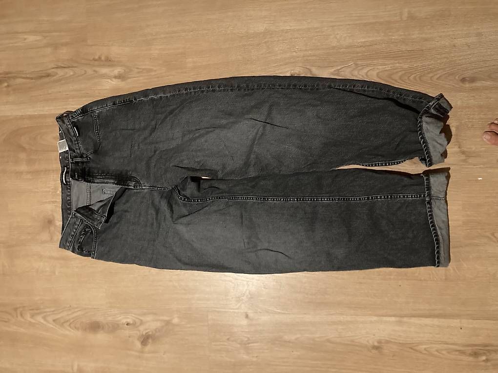 Pantaloni: Hosen Armedangels Gr 30 – Usato da Düdingen venduto da mounium 4