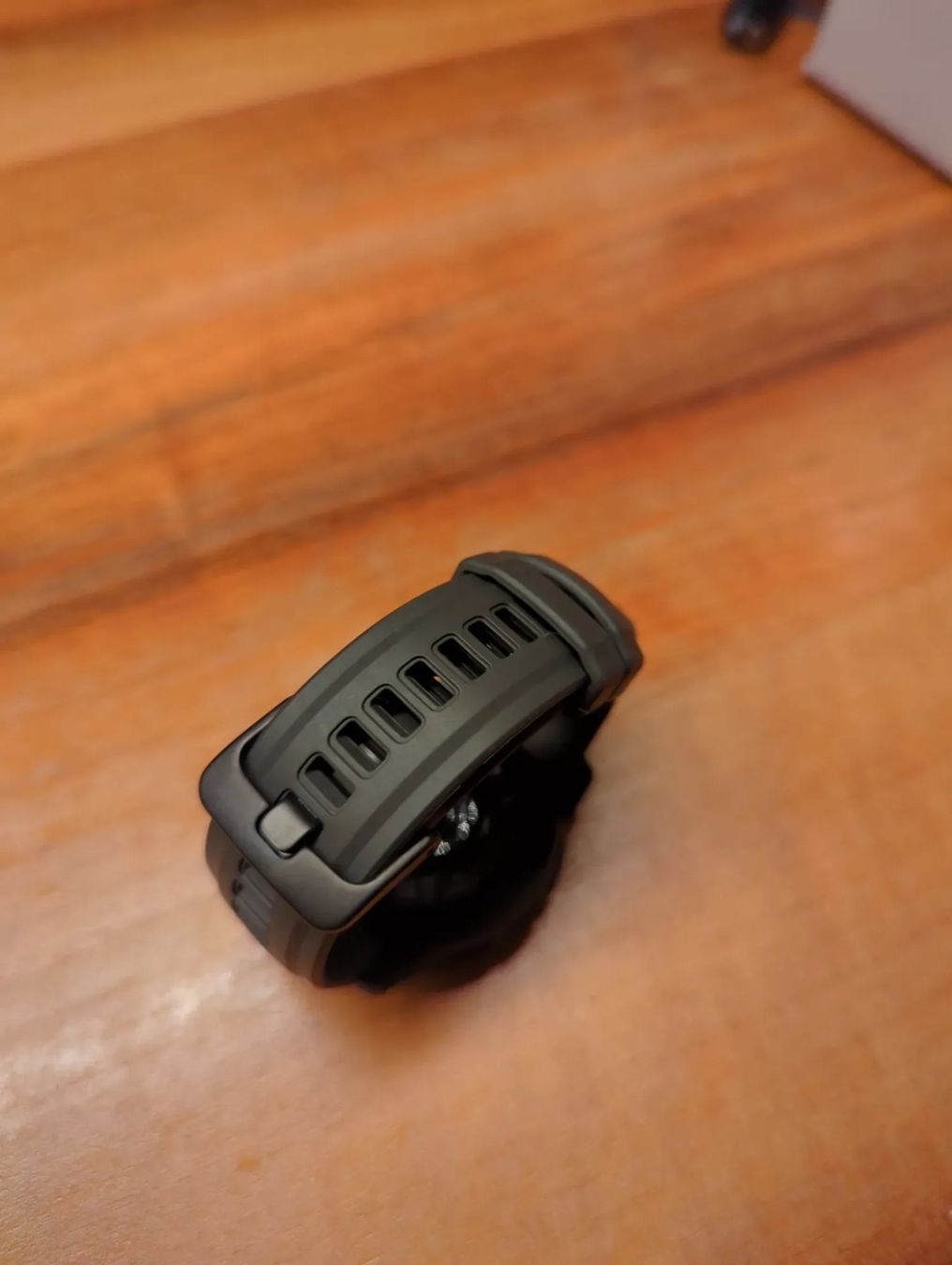 Garmin Smartwatch: Garmin Instinct 2S Solar – Gebraucht aus Thalwil von  3
