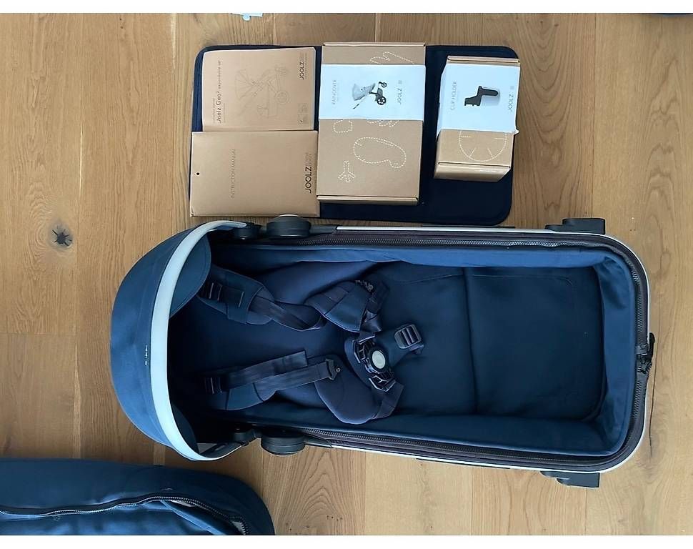 Joolz Carrozzine: Kinderwagen Joolz Geo 2 für 2 Kinder oder Zwillinge – Usato da Seewen SZ venduto da Gfresh 3