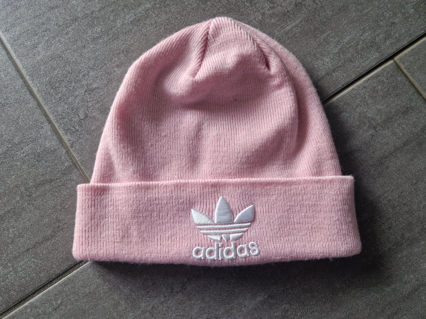 Adidas Copricapi, berretti & cappellini: ADIDAS Müze Farbe rosa – Usato da Mezzovico venduto da maemy