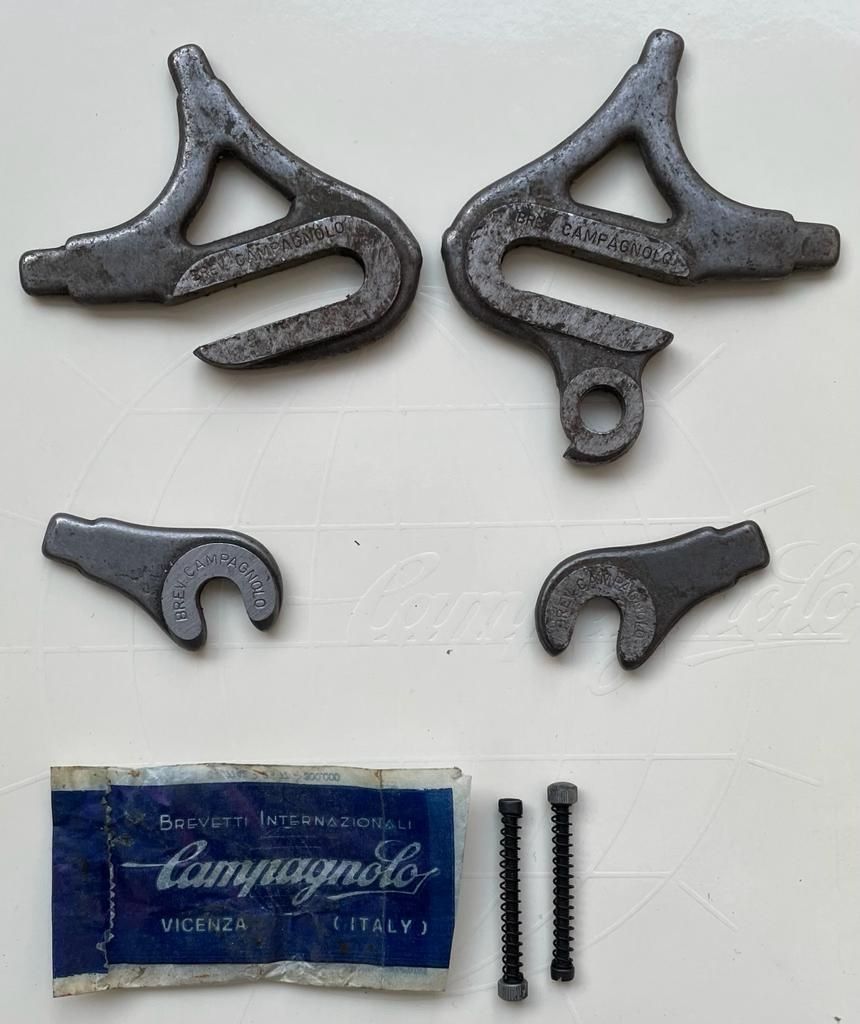 Pezzi di ricambio: Satz Campagnolo-Enden, 1010/A - Neu mit Endschrauben – Nuovo (secondo la descrizione) da nürensdorf venduto da Sacha1313