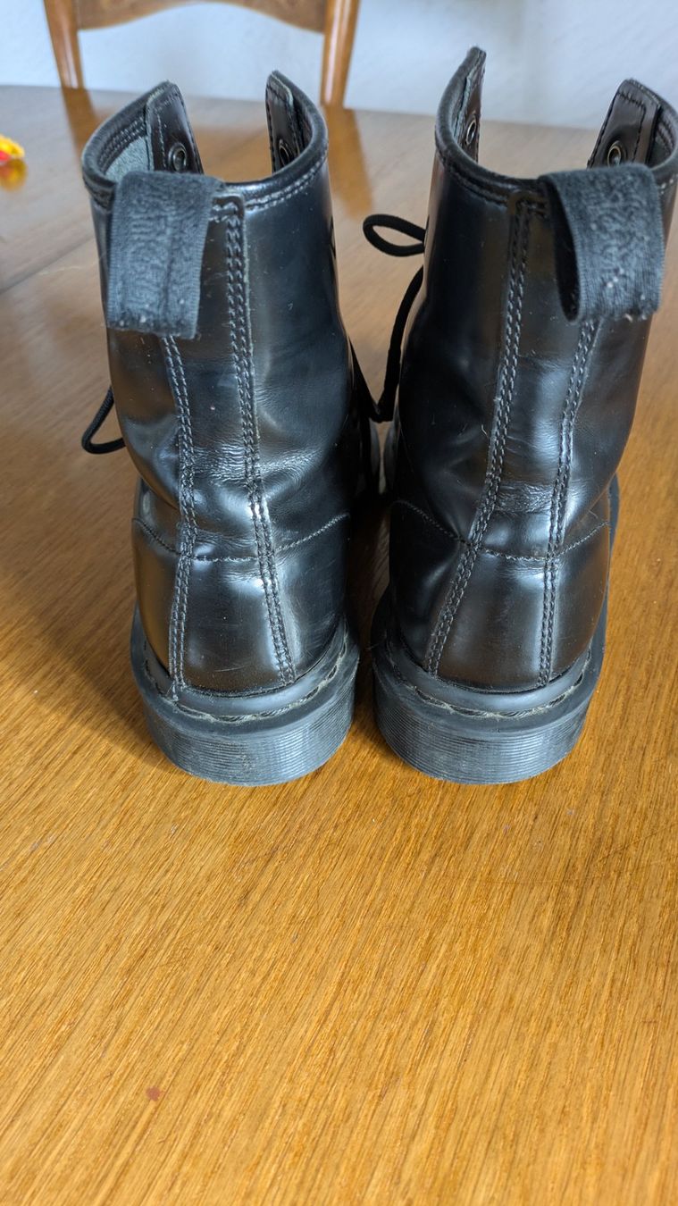 Dr. Martens Herrenschuhe: Doc Martens all black – Gebraucht aus Marly von leab6 2