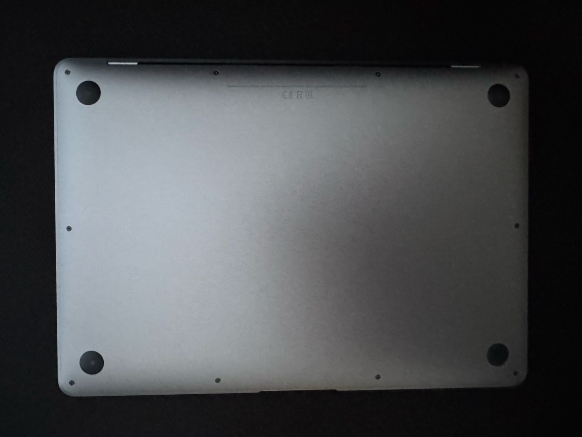 Apple Notebooks: MacBook Air 13” (2020 – Defekt aus Adliswil von Busys 3