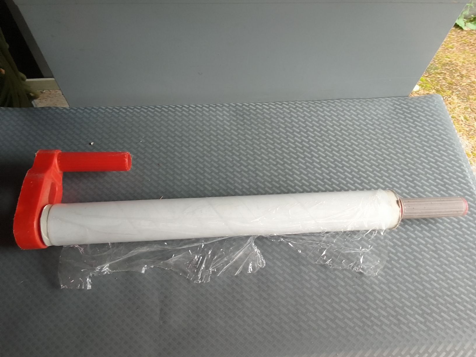 Alle Werkzeuge: Rollenhalter Kunststoff Folie 500mm – Gebraucht aus Ebmatingen von swiss.canadian