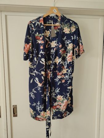 Damen Kimono dunkelblau Blumenmuster Grösse S