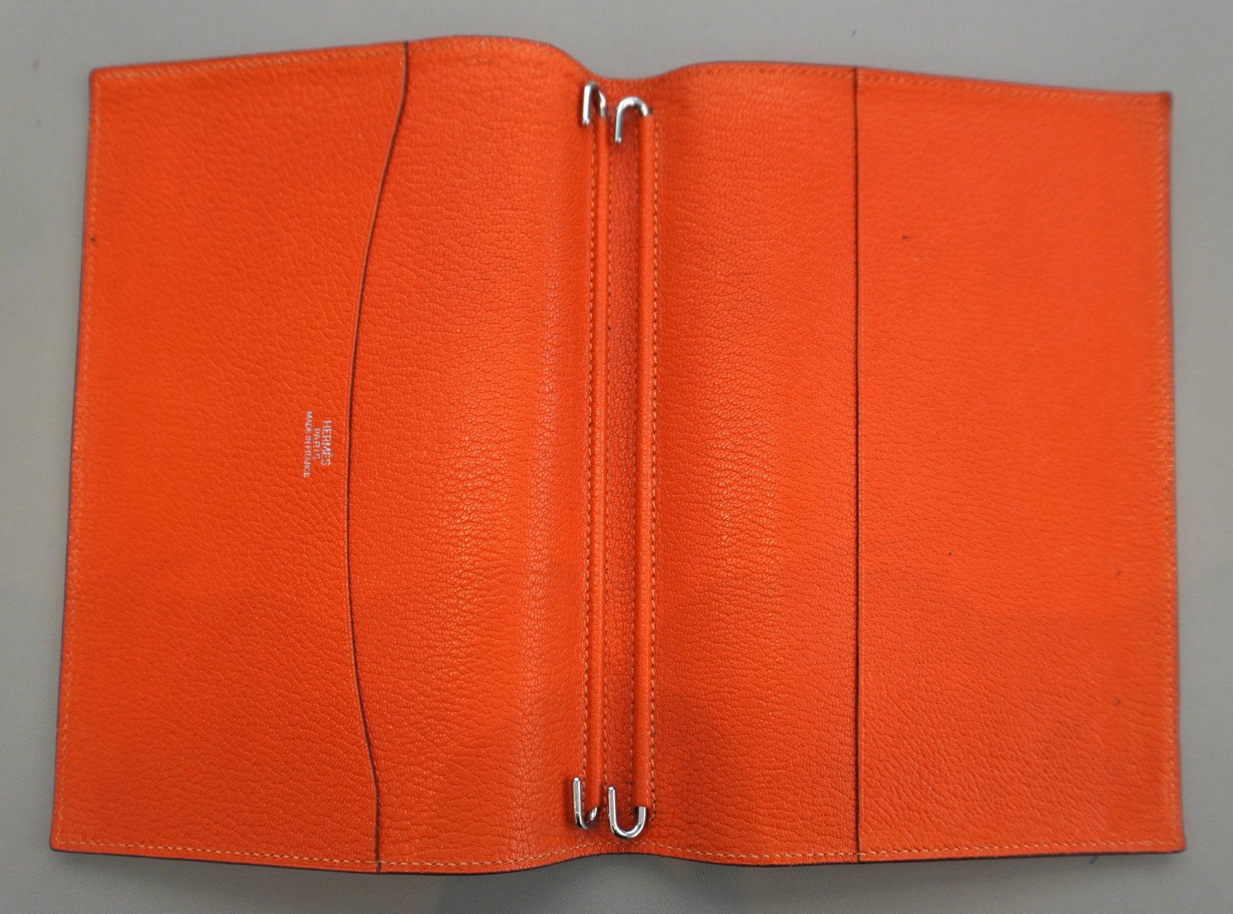 Hermès Blocchi: Hermès " Couverture d'agenda " – Usato da Genève venduto da Harold-W 2
