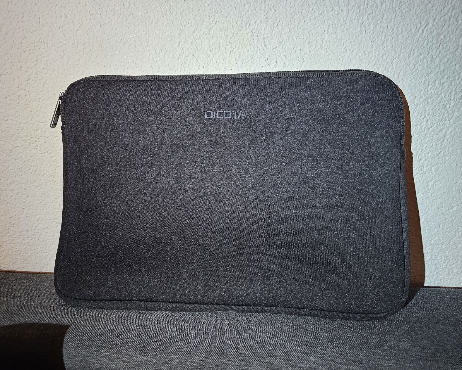Taschen: Dicota Laptoptasche 12.5" – Gebraucht aus Rubigen von Dosii