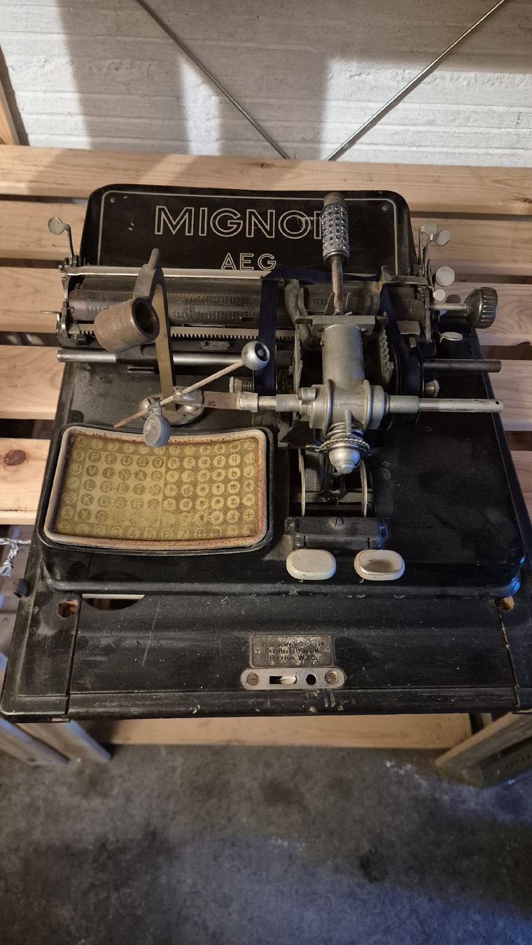 Machines à écrire: Mignon Antik schreibmaschine – D'occasion à Rämismühle par beni0010 3