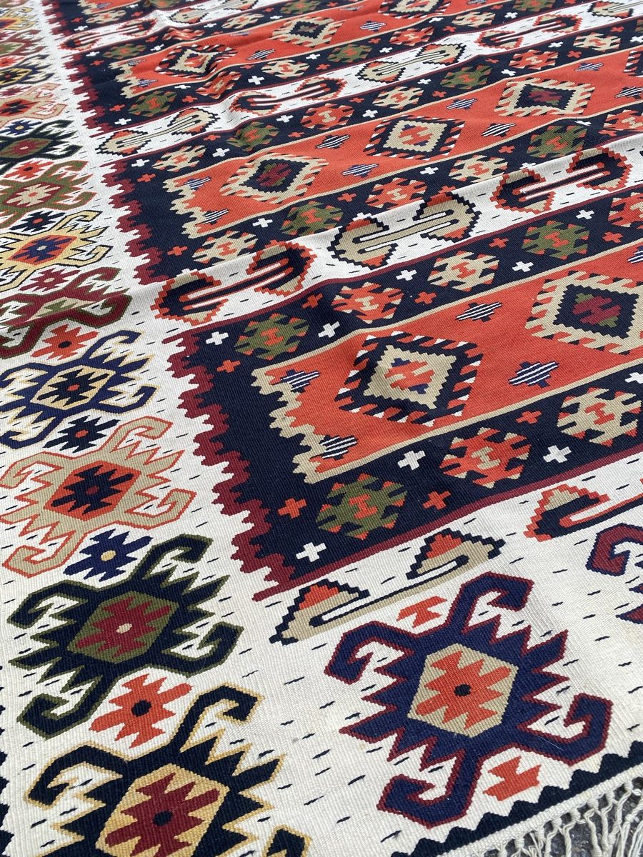 Kelim Tappeti: Dekorative Kelim Teppich – Usato da Männedorf venduto da Adamiat 5