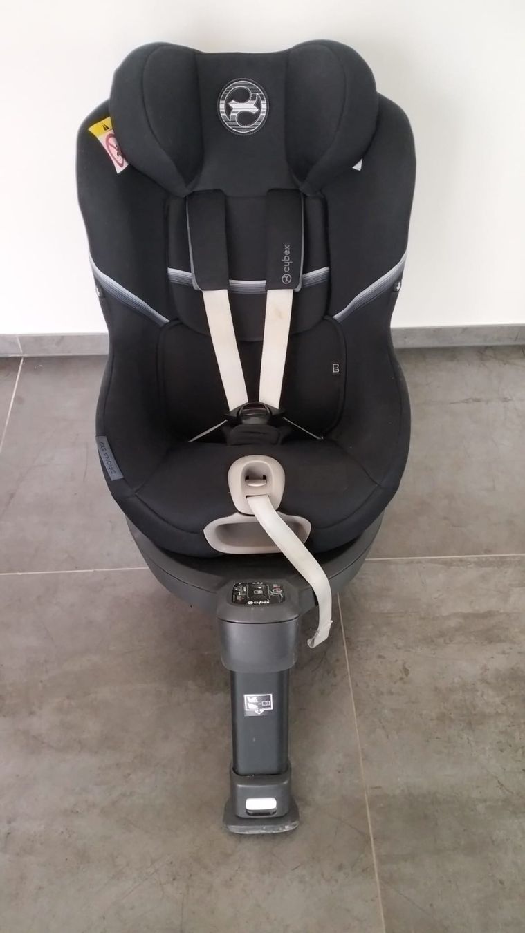 Cybex Seggiolini per auto: Cybex Sirona SX2 i-Size Kindersitz – Usato da Frutigen venduto da ros_77bd 4