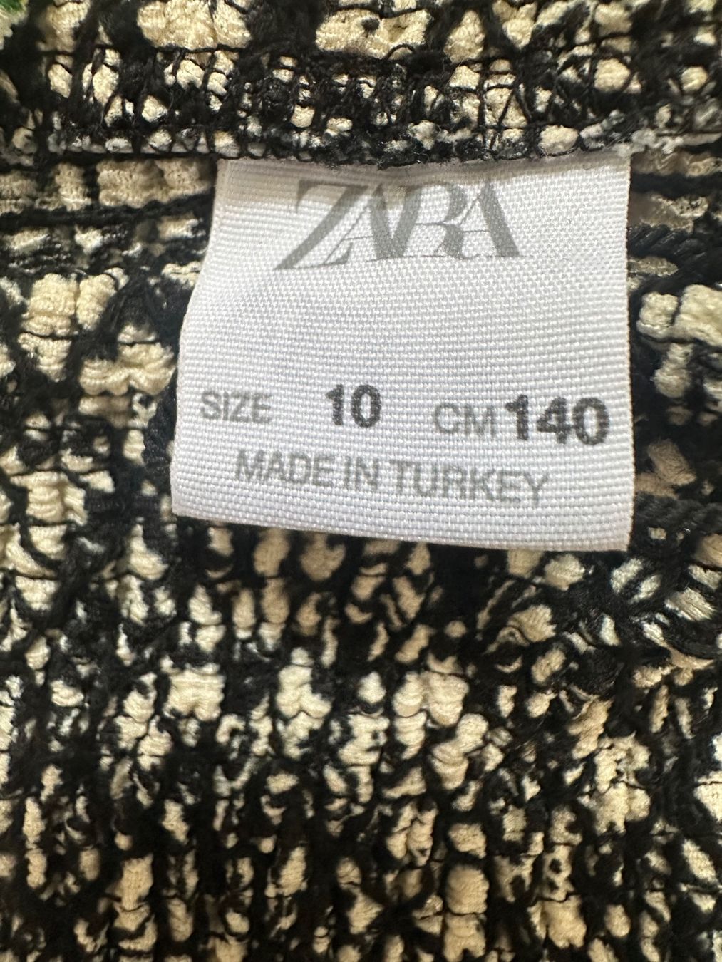 Zara Vestiti & Gonne: Mini skirts – Usato da Binningen venduto da mar_nz5s 5