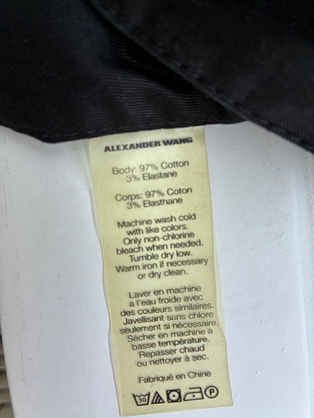 Alexander Wang Pantaloni: Alexander Wang Kurzhose Gr. 25 – Usato da Fribourg venduto da waves55 3