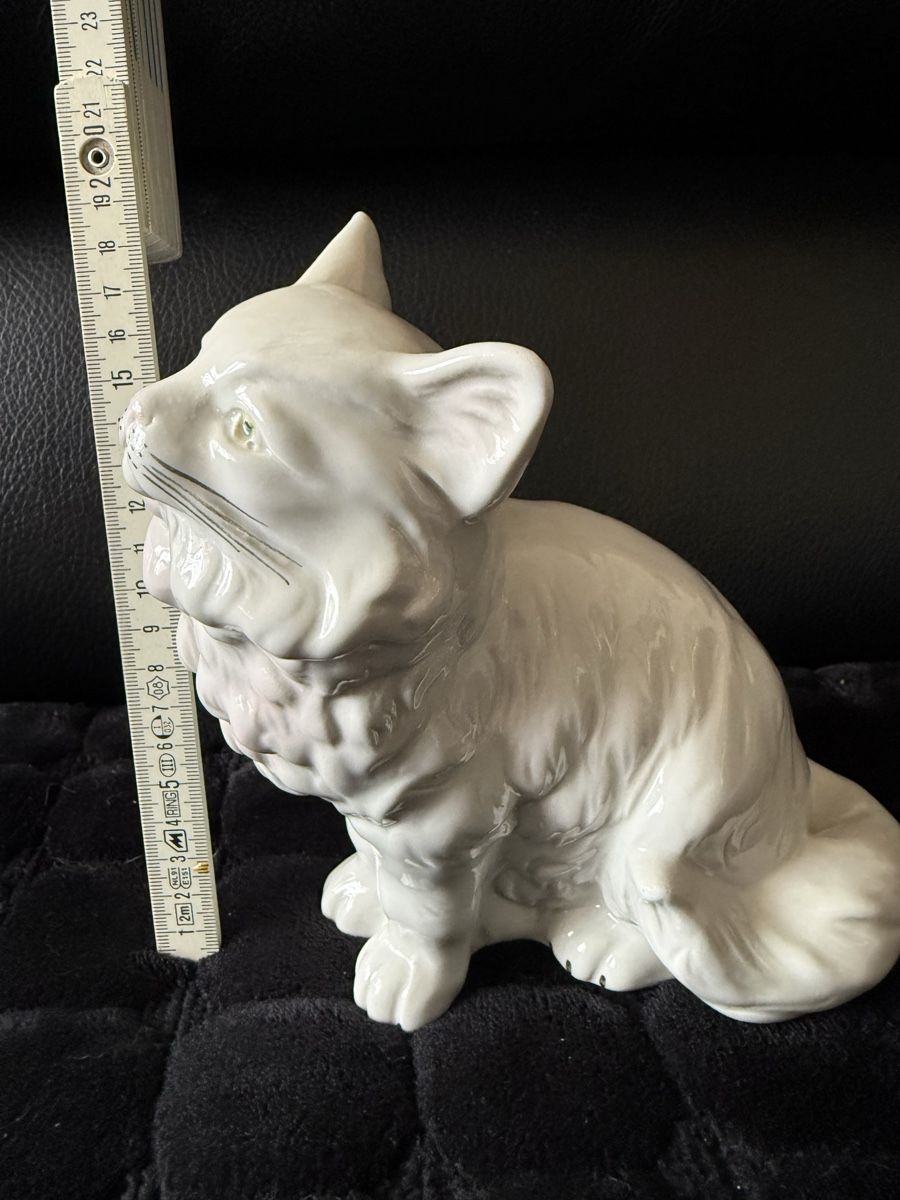 Figuren: Weisse Porzellan Katze – Gebraucht aus Biel/Bienne von Katja01112 4