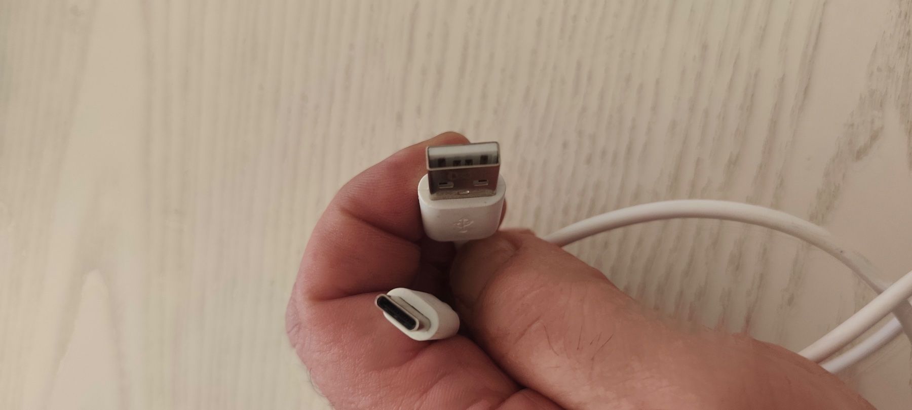 Câbles: Câble USB-C blanc – D'occasion à Aigle par Dadavd 1
