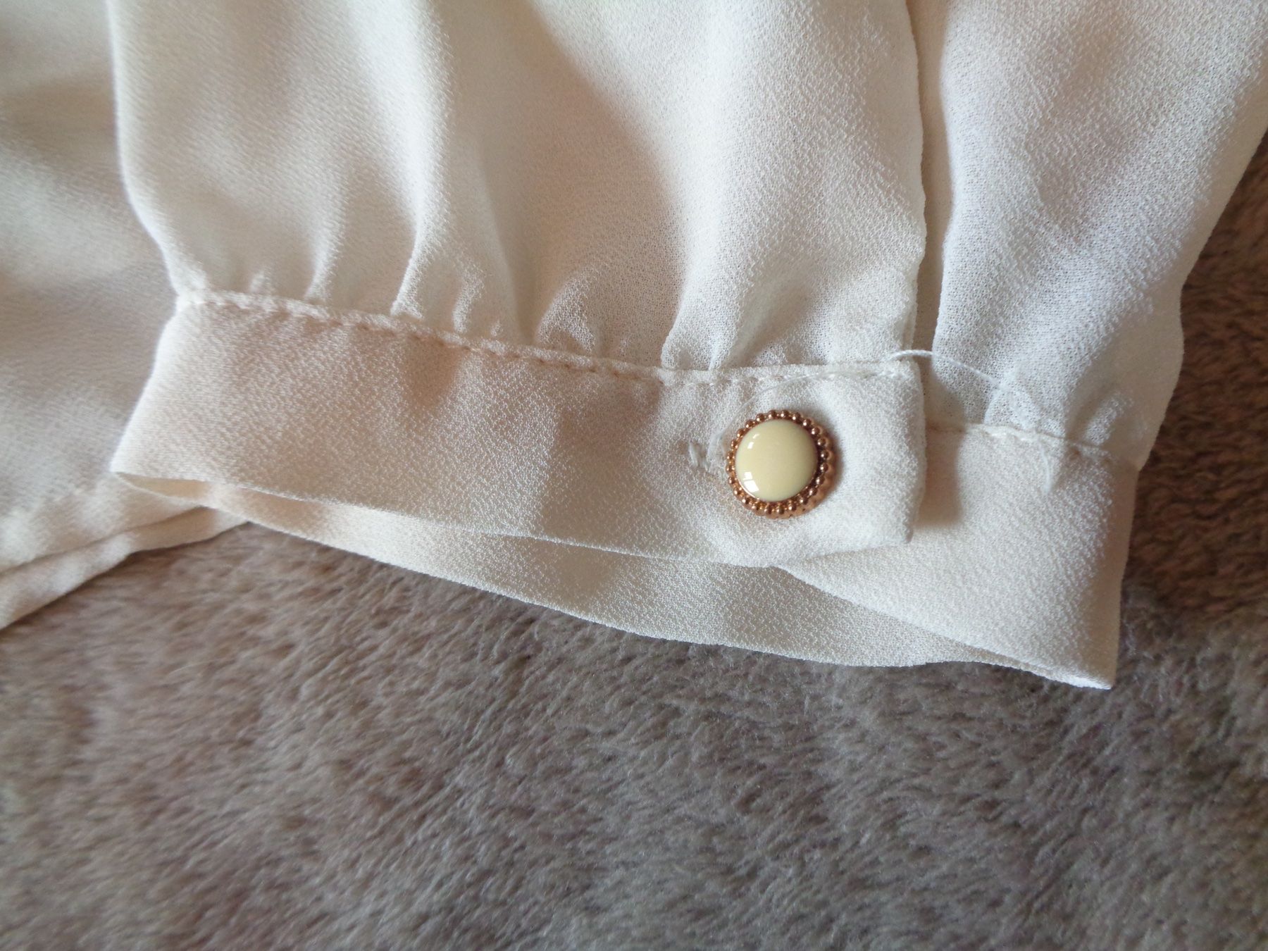 Camicette: Damen Bluse langarm cremeweiss Grösse M, Forever21! – Nuovo (secondo la descrizione) da Bottenwil venduto da topshop 2