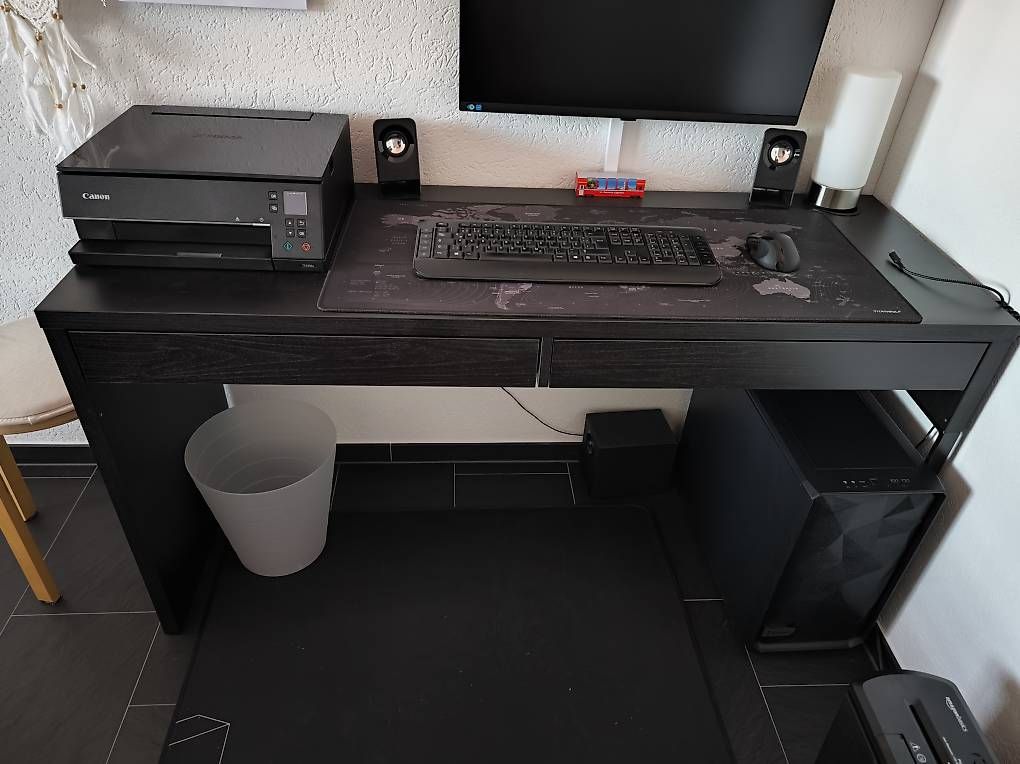 Schreibtische: Ikea Schreibtisch – Gebraucht aus Jegenstorf von Glasi100 1