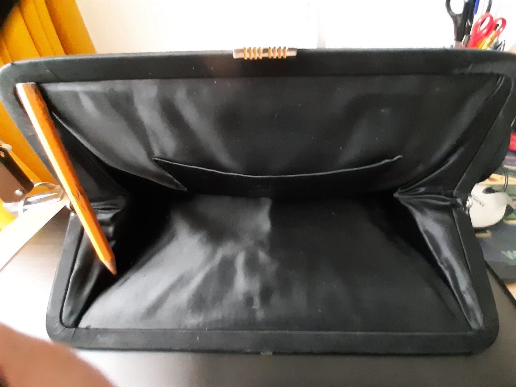 Borse da donna: Abendtasche / Flache Tasche – Usato da Luzern venduto da Sontru 4
