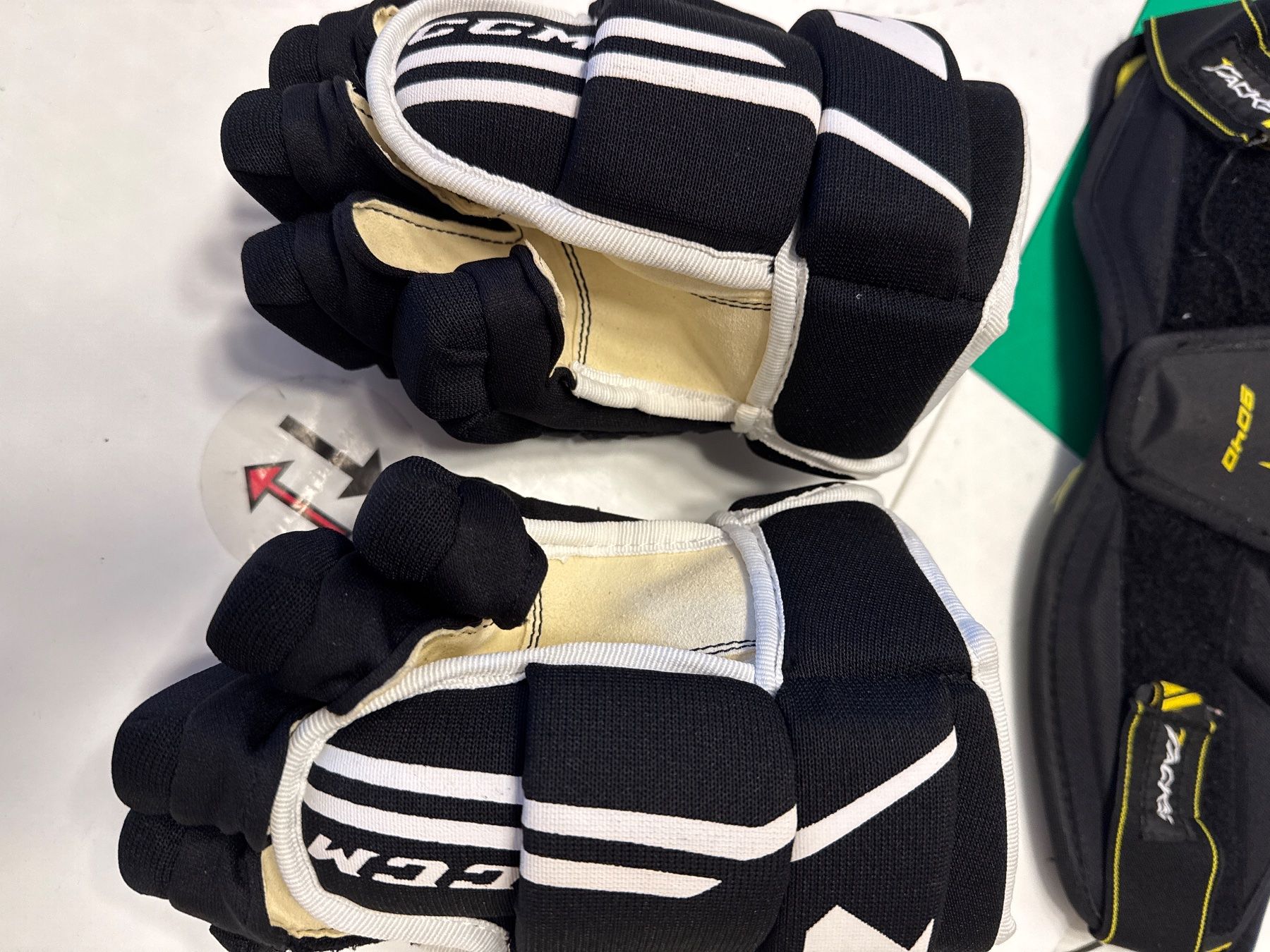 Ccm Schutz & Schoner: CCM Eishockey Set Junior – Gebraucht aus Hinteregg von bubastis 3