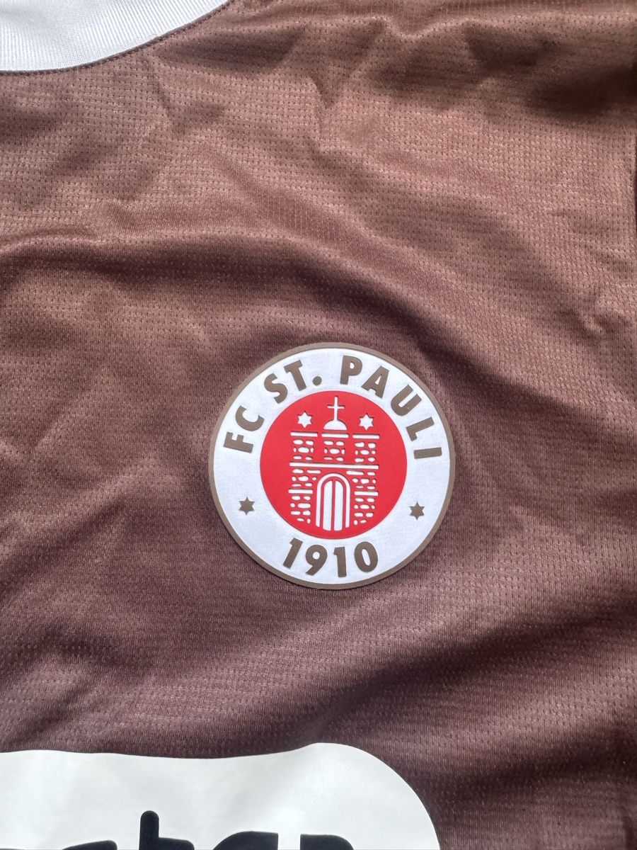 FC St. Pauli Leibchen & Hosen: St.Pauli Trikot | Gr. L – Gebraucht aus Biel-Benken BL von tsb_collector 2