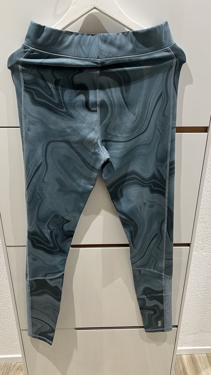 Leggings: Trainingshose – Gebraucht aus Wetzikon ZH von KikiZu 1