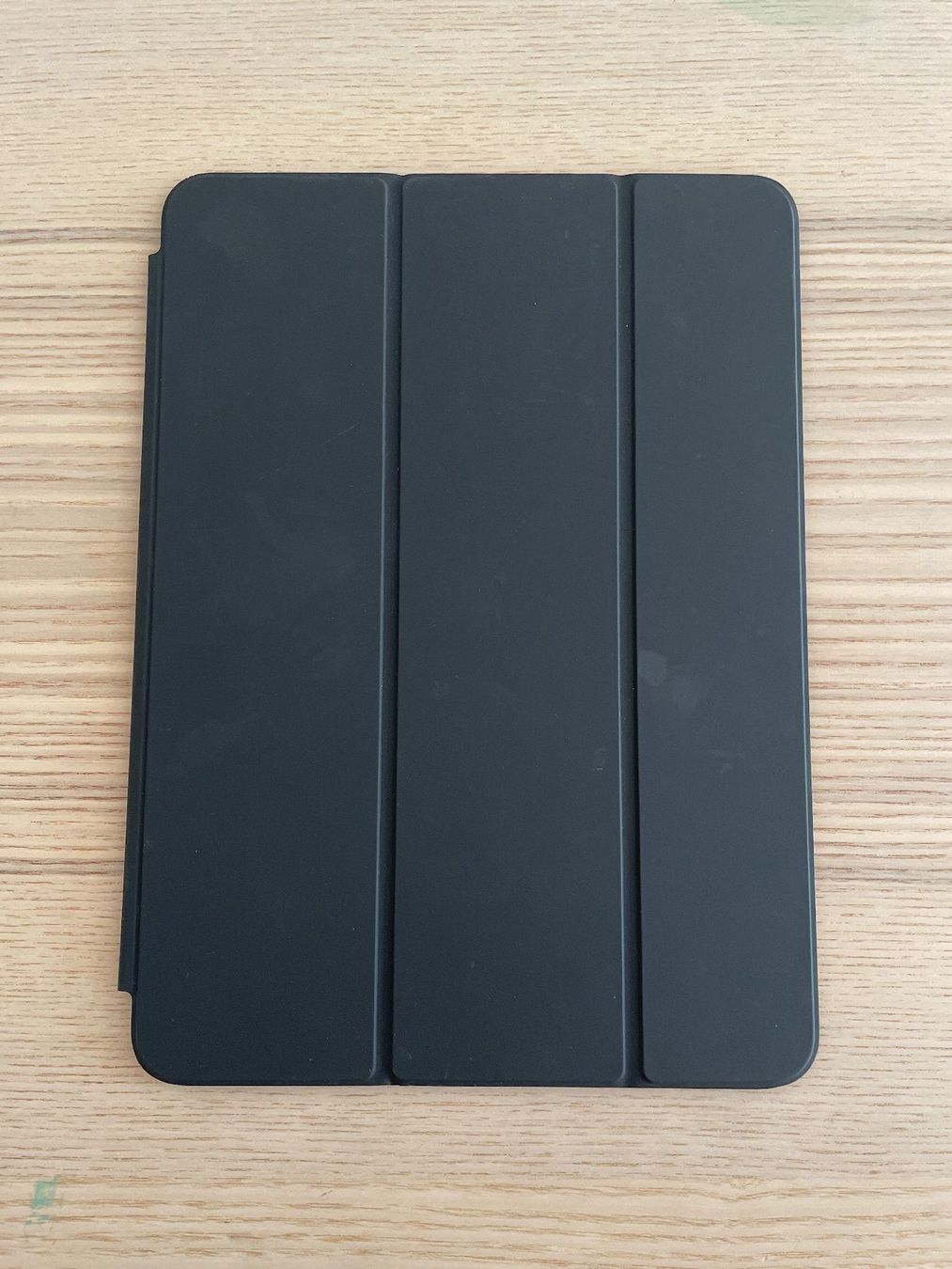 Apple Covers & Taschen: Apple iPad Hülle Folio – Gebraucht aus Bern von RebSchelling