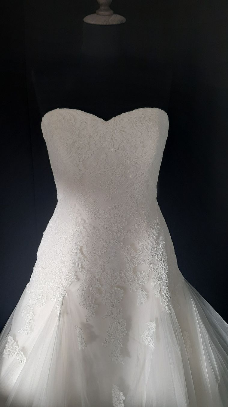 Vestiti: Brautkleid Gr.36 – Usato da Obergerlafingen venduto da bigsound 1